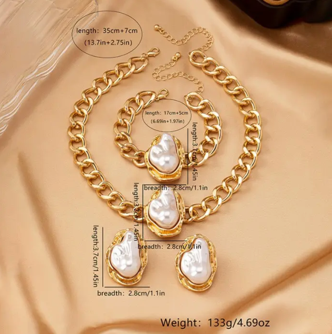 Glided Pearl Studs
